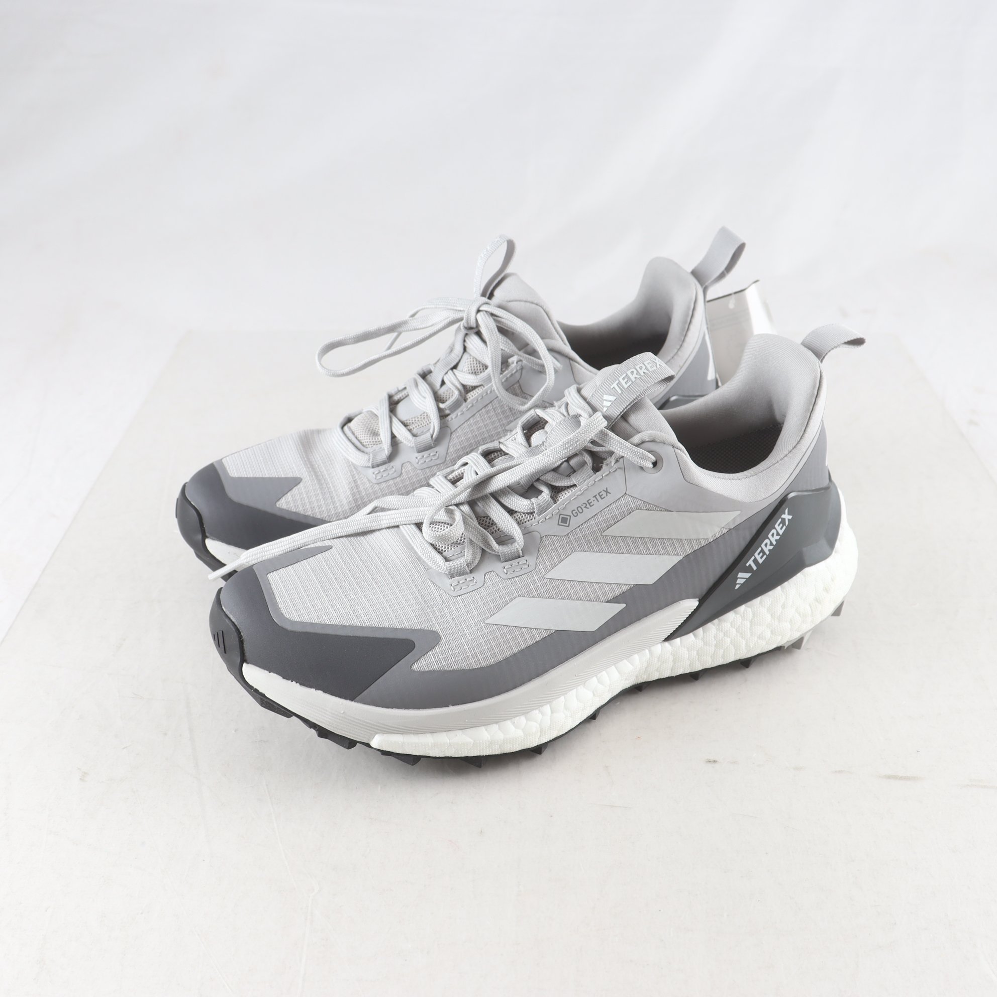 Sneakers, Adidas Terrex, grå, strl. 39 1/3