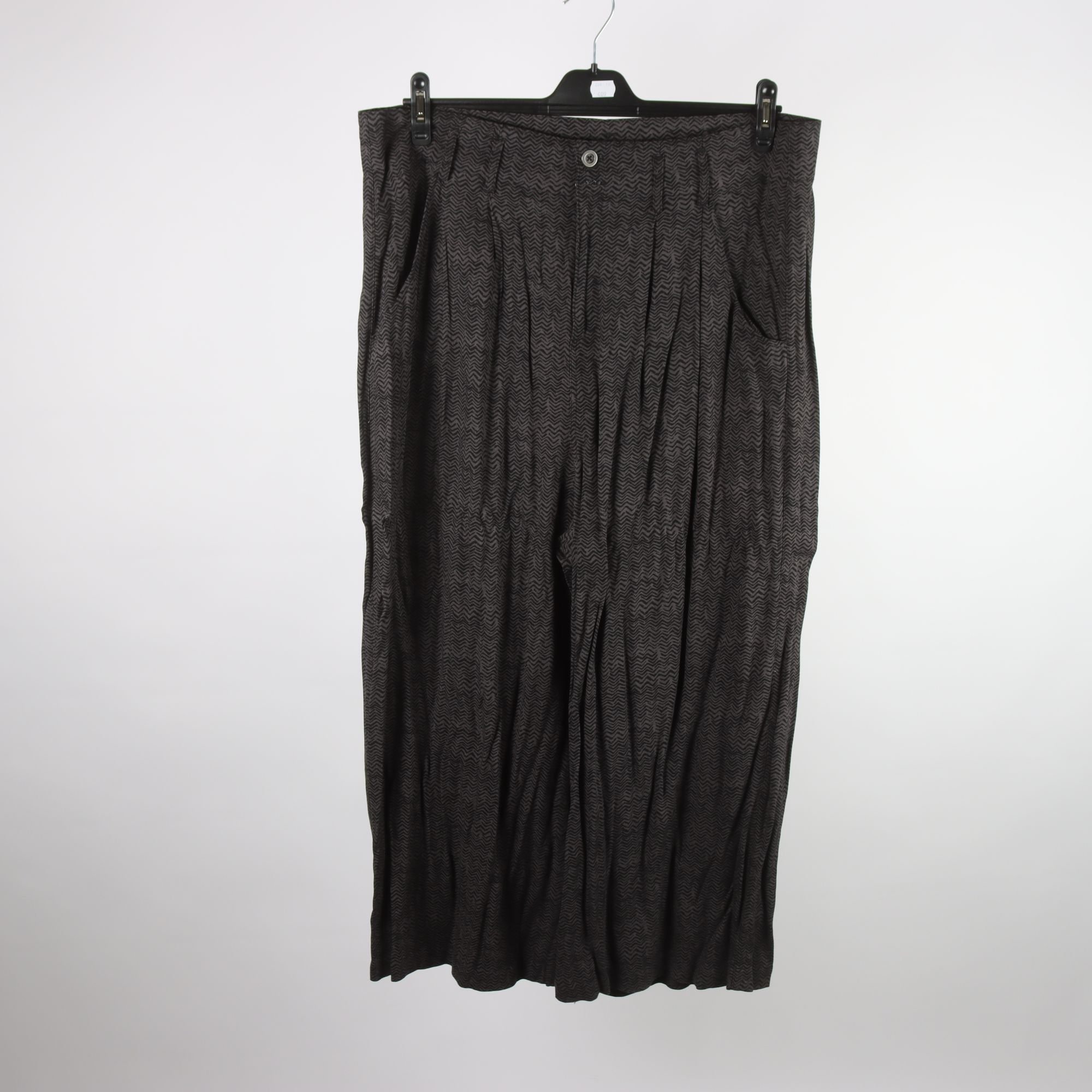 Byxor, Rablader, svart, lila, stl. XXL.