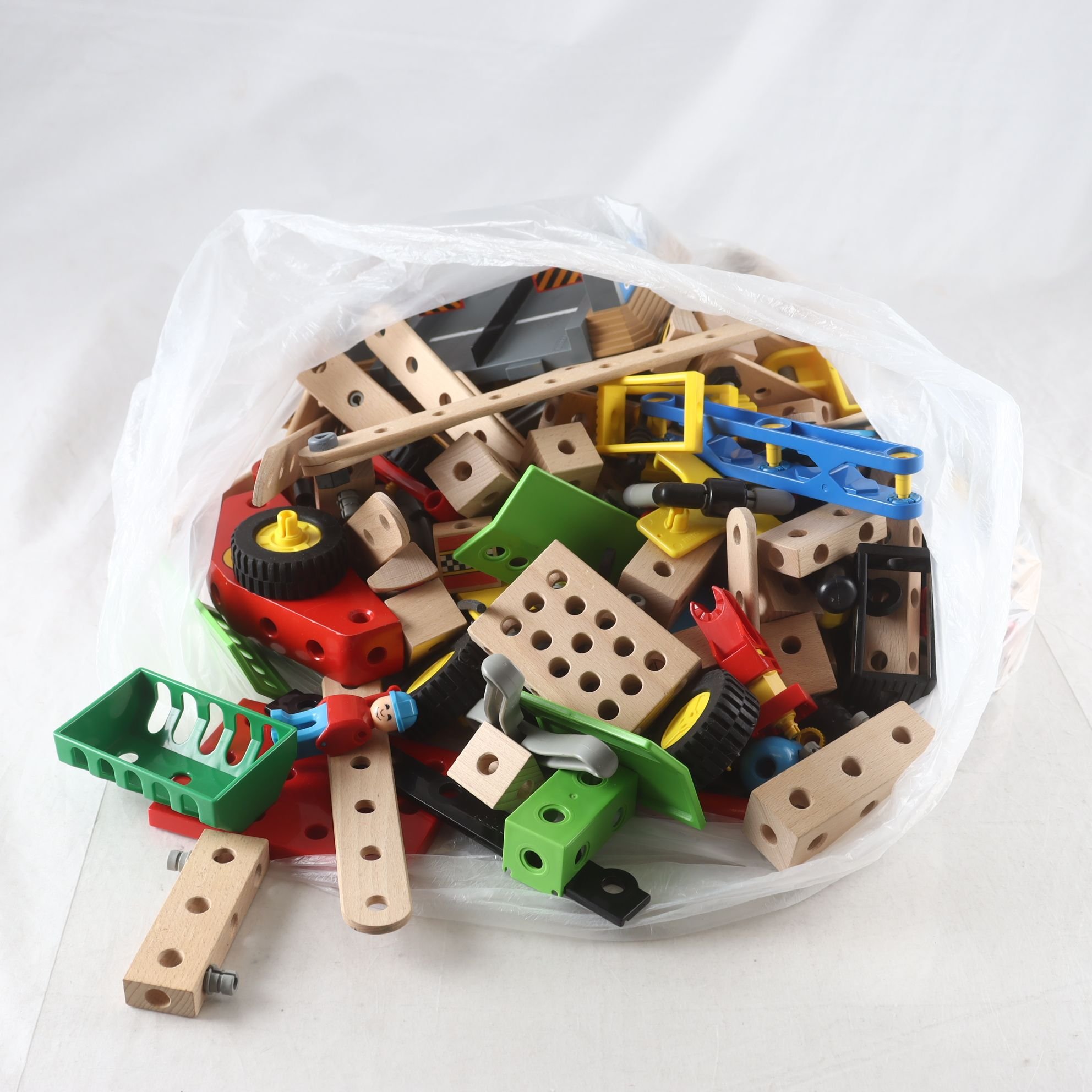 Brio, Builder. Samfraktas ej.