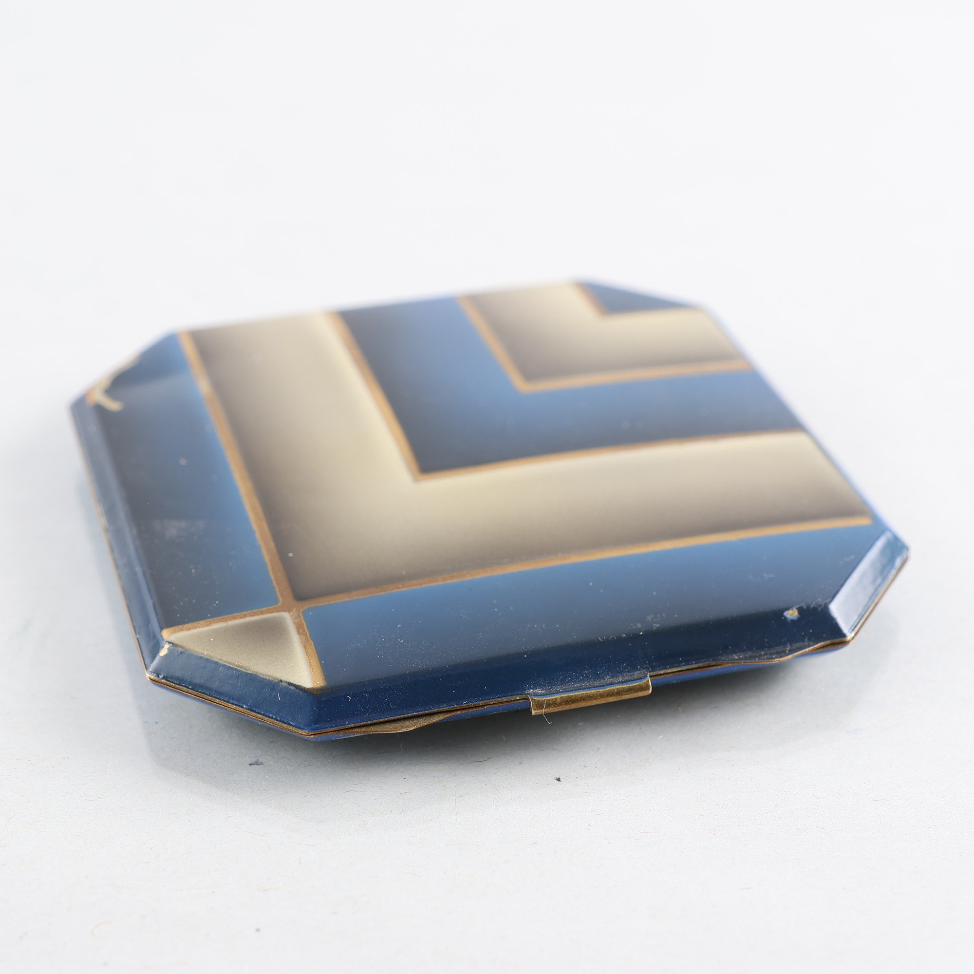Puderdosa, emalj på mässing, Regina, brevetee, artdeco, (1919-1939), Frankrike
