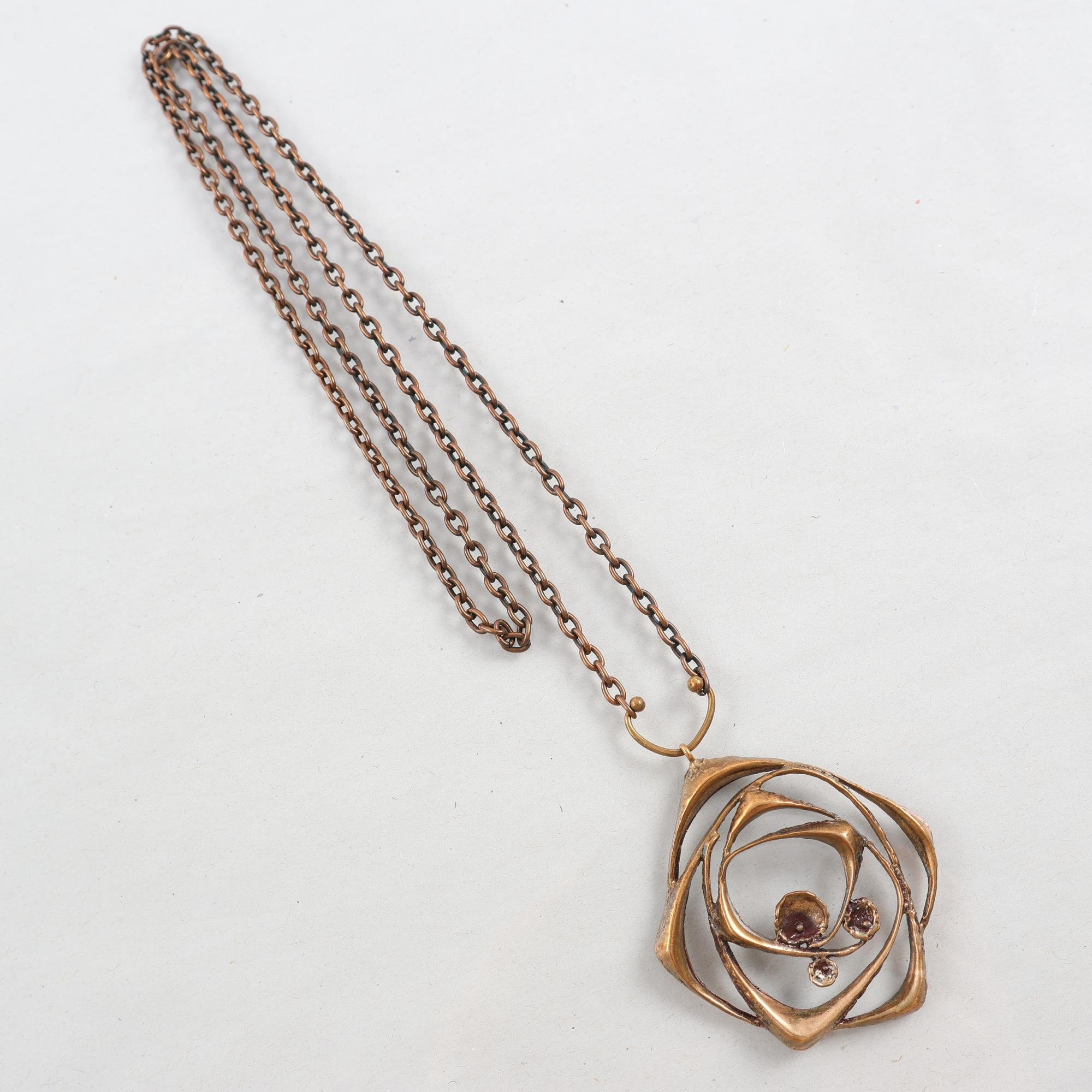 Halsband, Karl Laine, ”Orbital”, Finland, Brons.