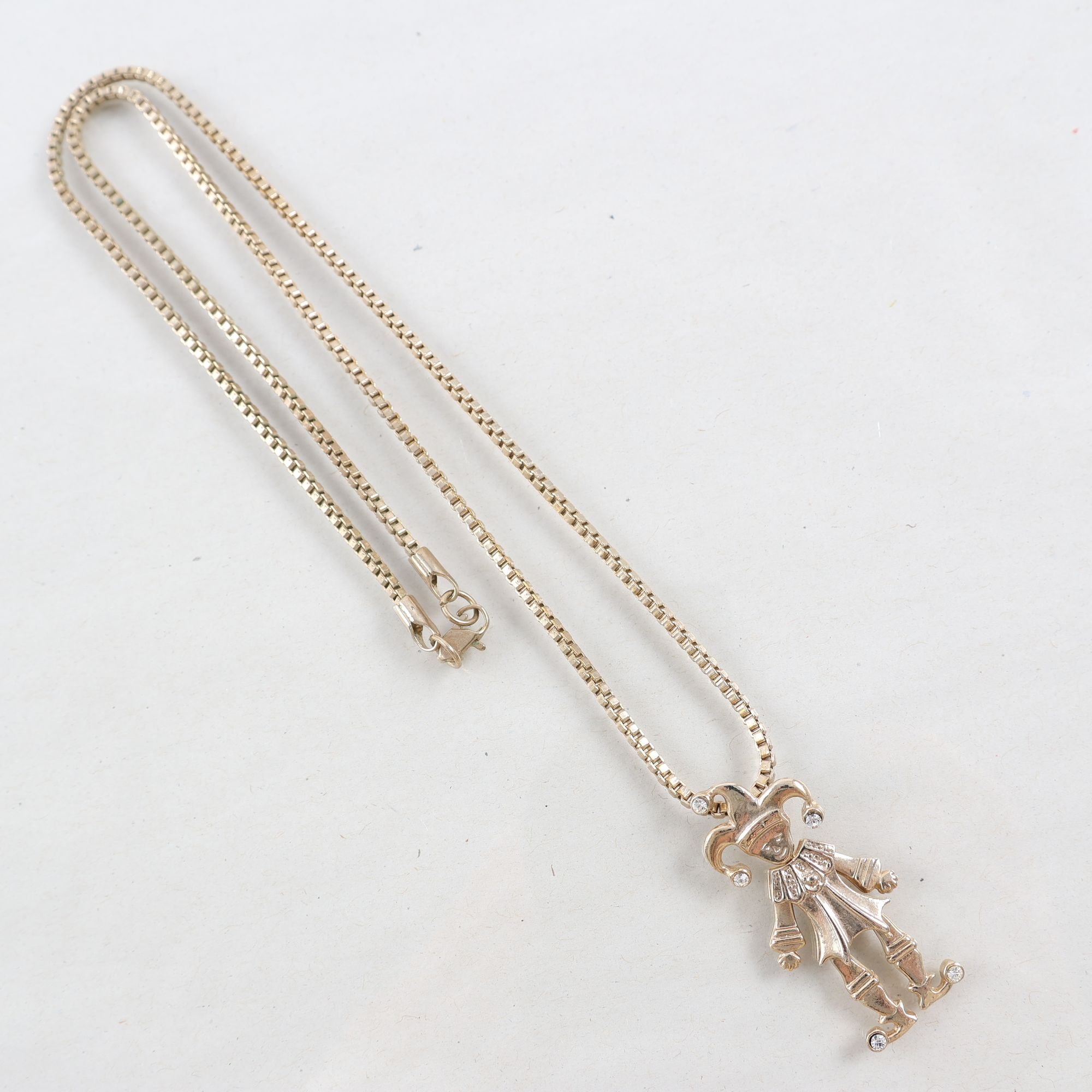 Halsband, Harlekin hänge med kedja, Rörlig, Metall och sten.