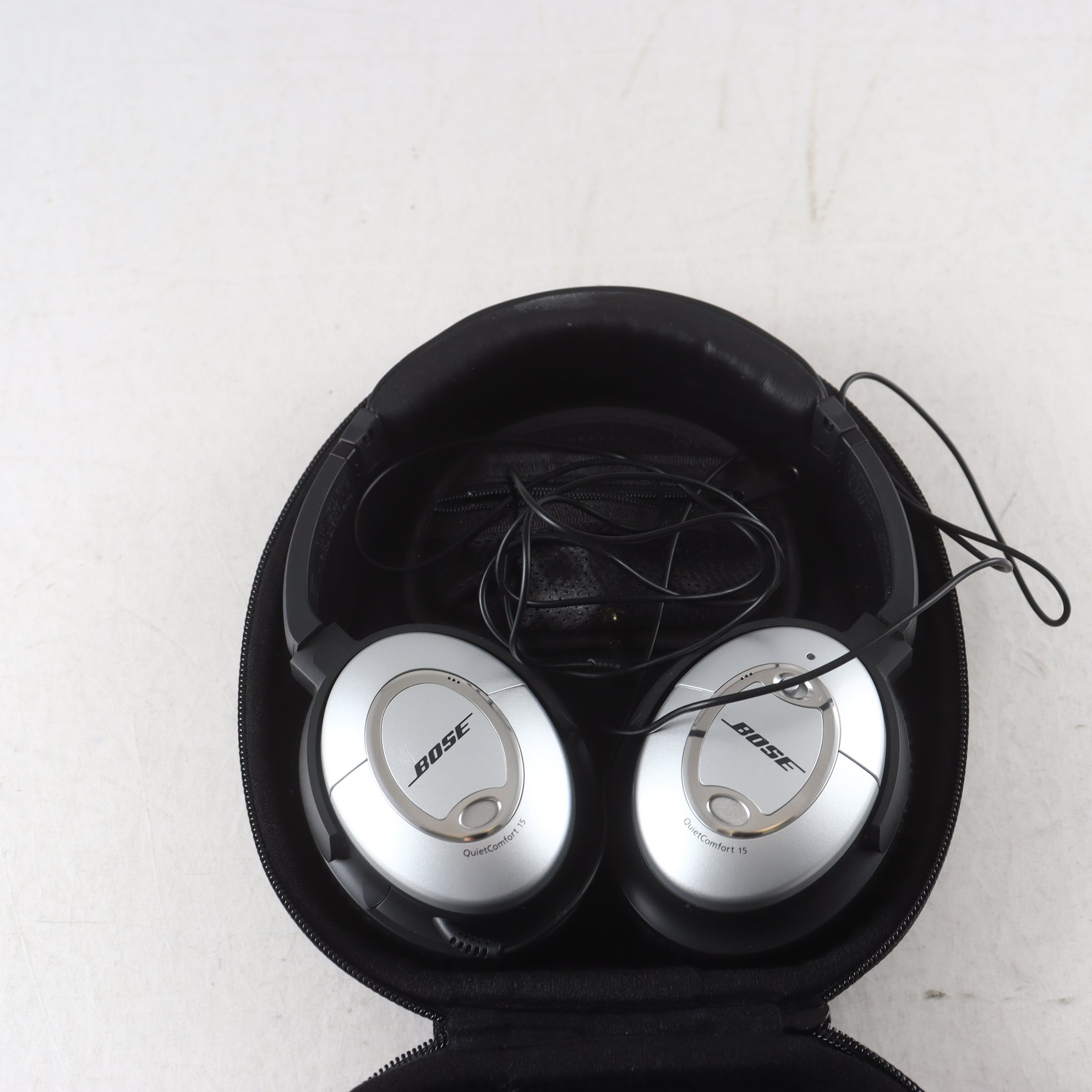 Bose, QuietComfort 15, hörlurar