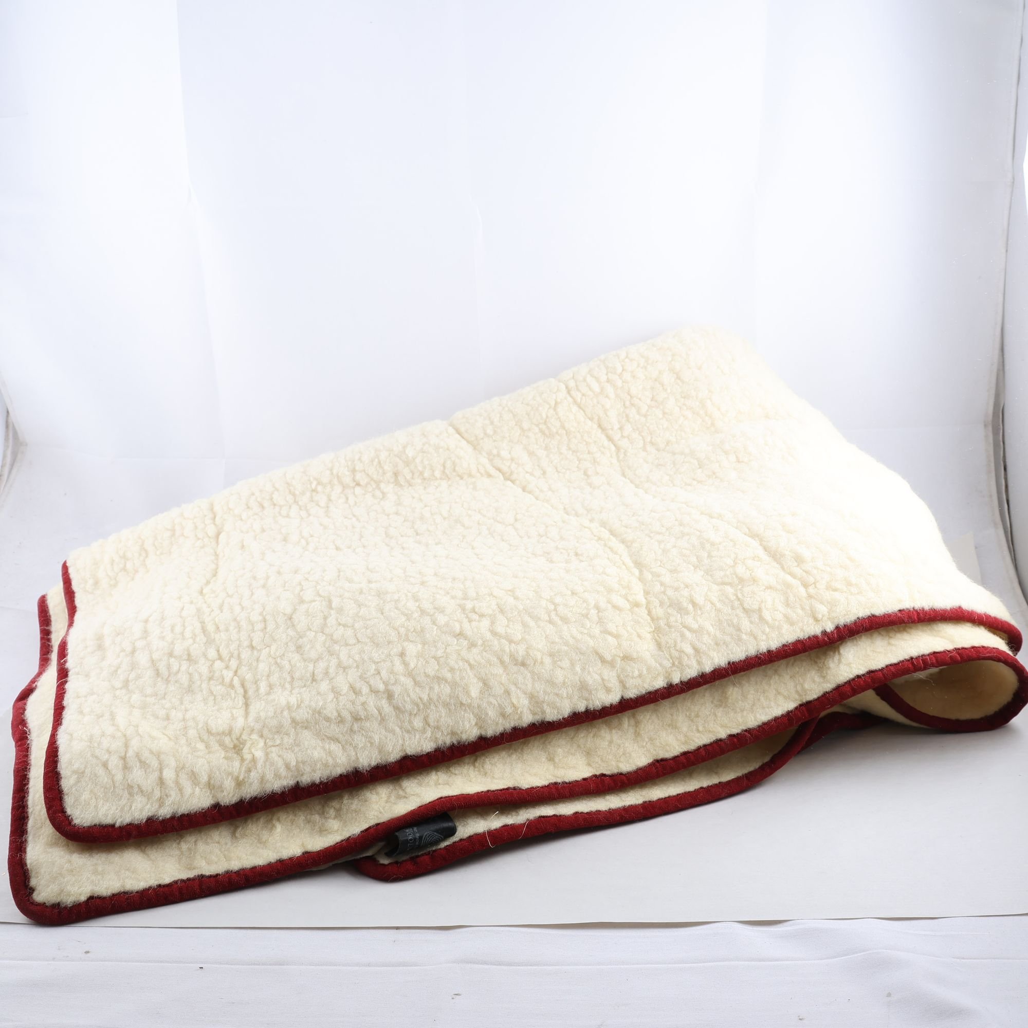 Täcke, Eco Bed, merinoull & kashmir. Samfraktas ej