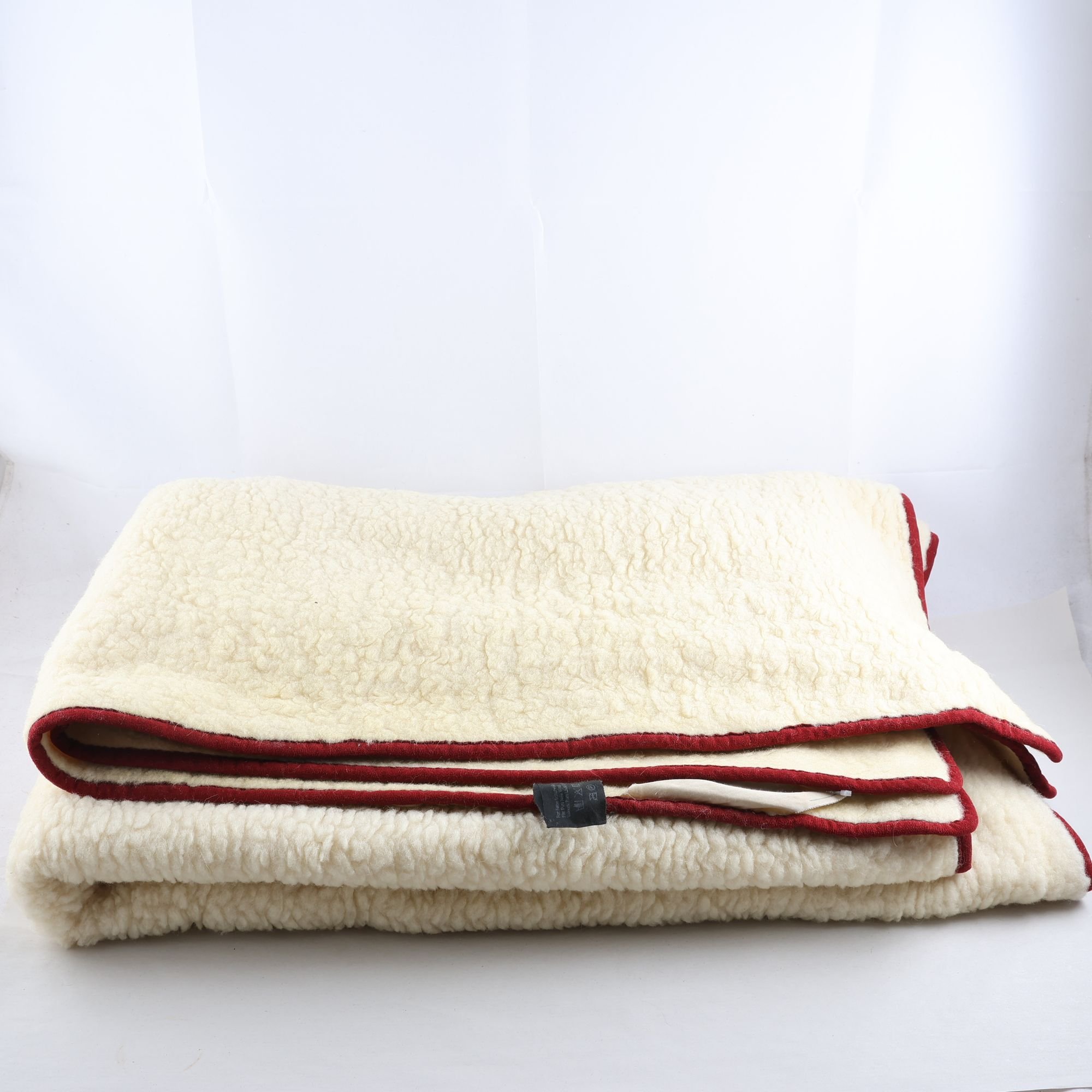 Täcke, Eco Bed, merinoull & kashmir. Samfraktas ej