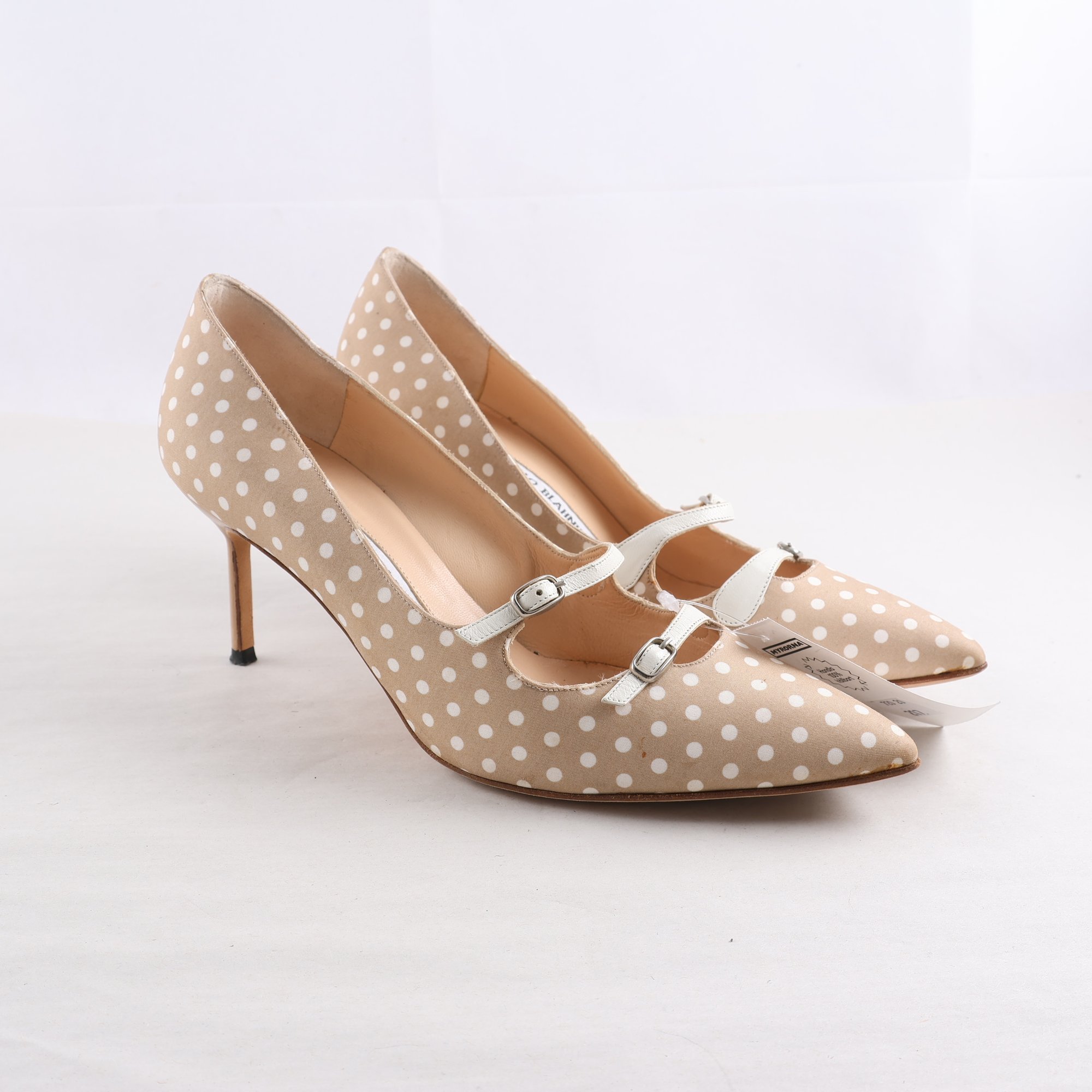 Pumps, Manolo Blahnik, beige, vit, prickig, stl. 37½