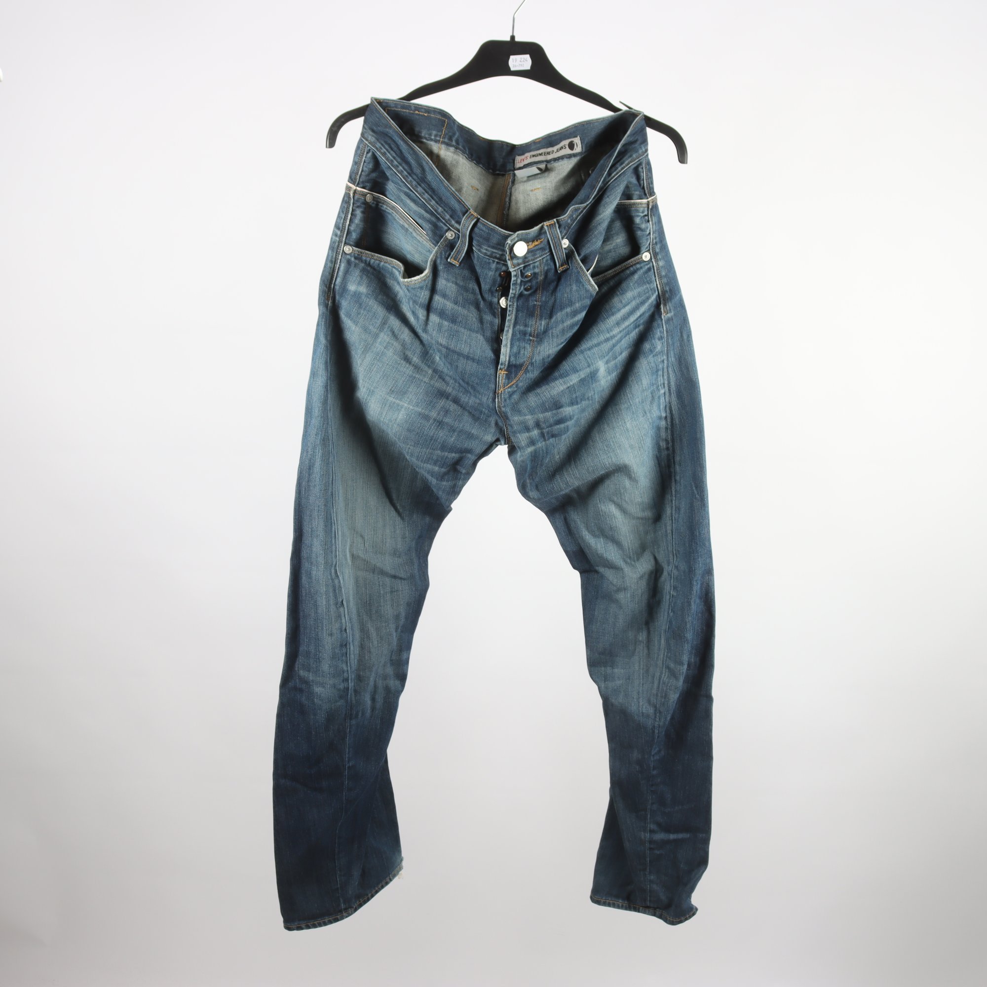 Jeans, Levi’s Engineered, stl. 32″