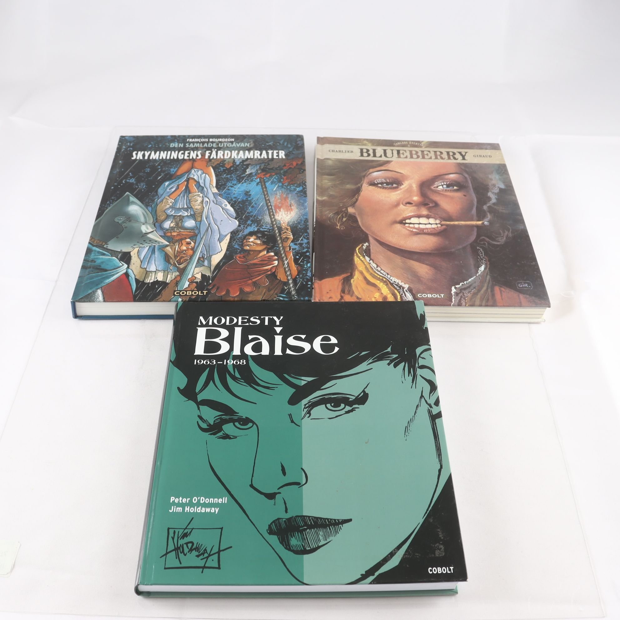 Skymningens färdkamrater + Blueberry 5 + Modesty Blaise