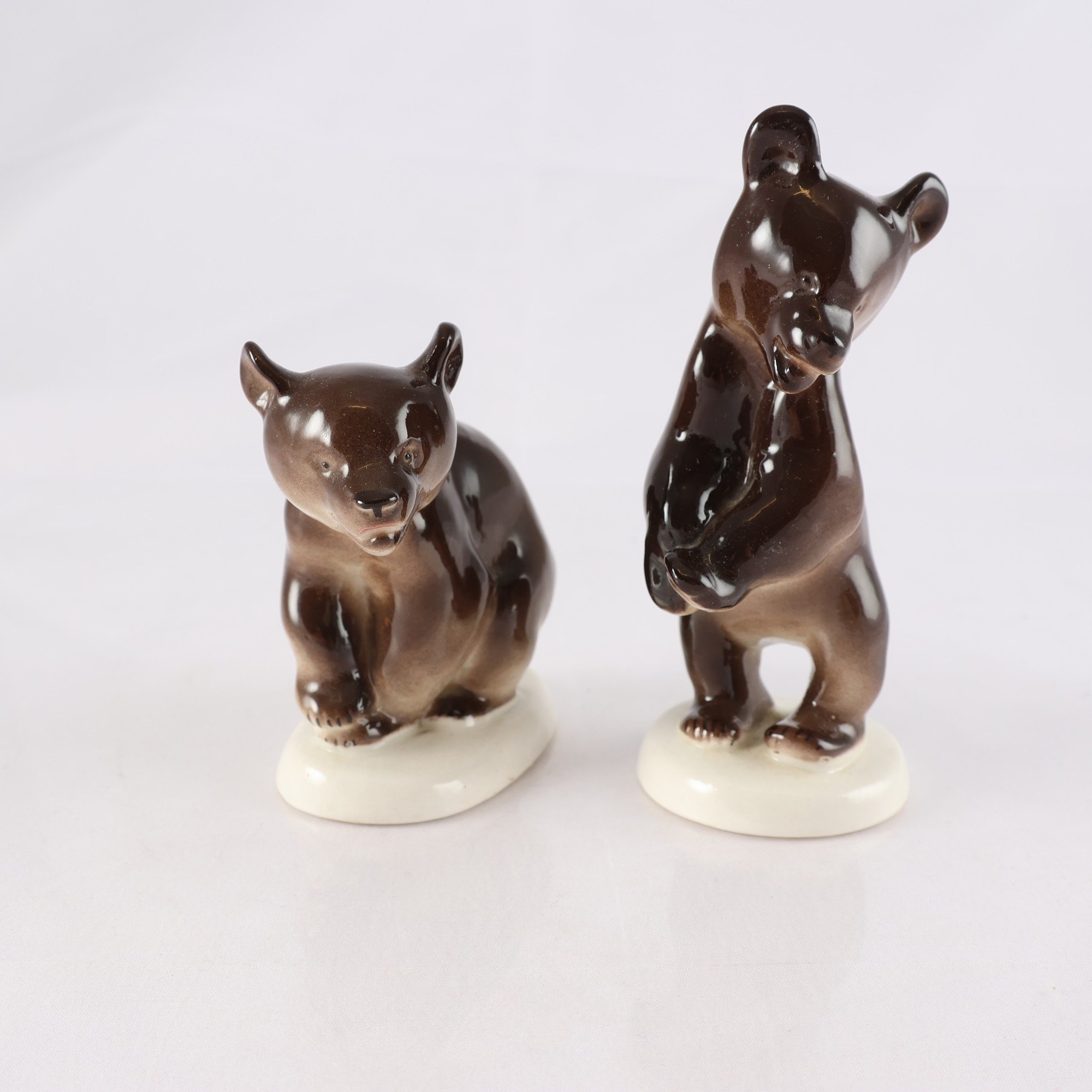 Figuriner, ”Björnar”, Lomonosov, USSR, porslin, 2 st.