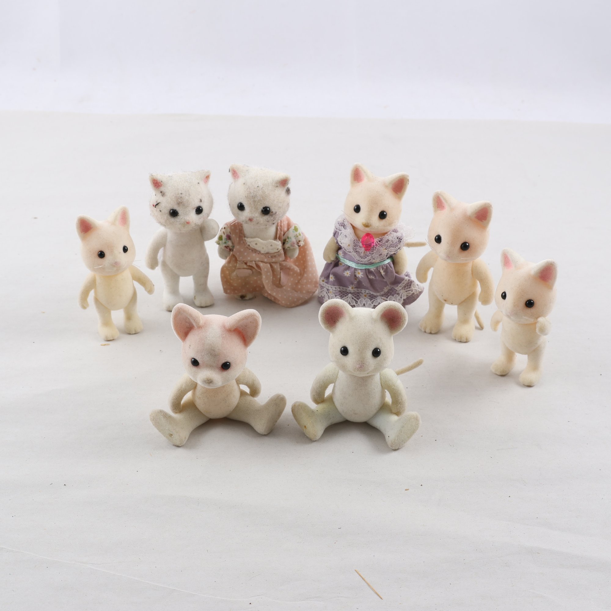 Sylvanian Family, Kattfamilj, 8 figurer.